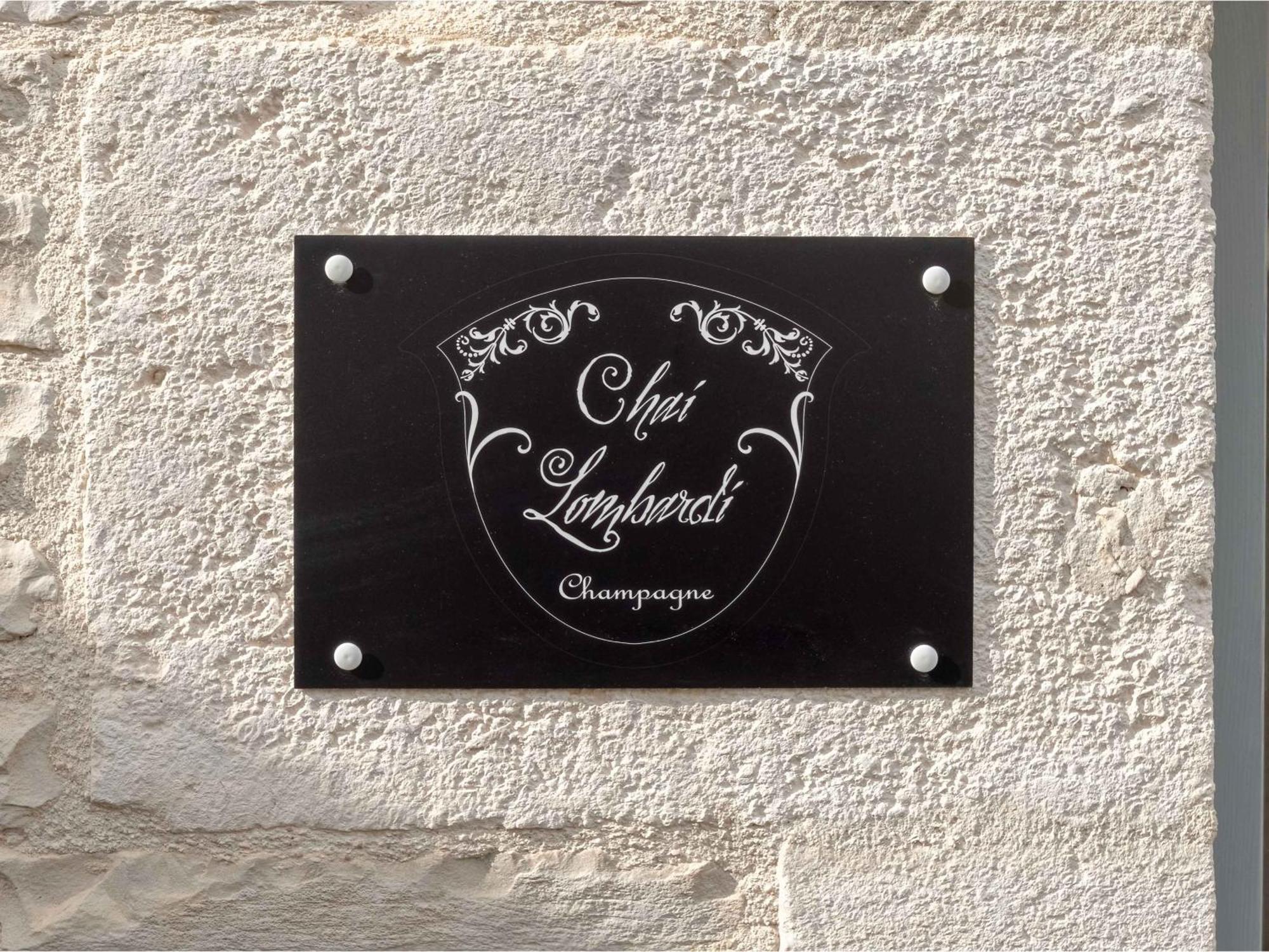 La Villa Lombardi En Champagne, Avec Piscine Privee Et Jacuzzi Les Riceys Luaran gambar